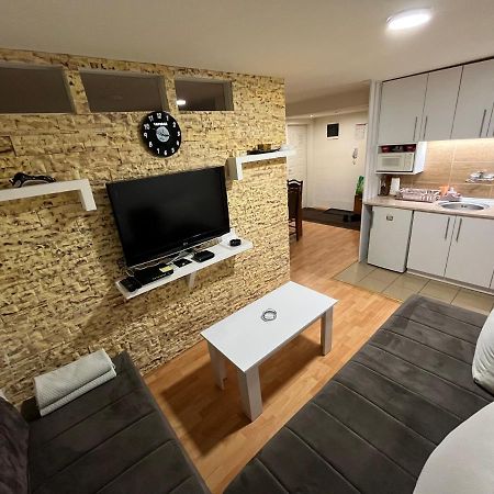 Apartamento Carapan Kruševac Exterior foto